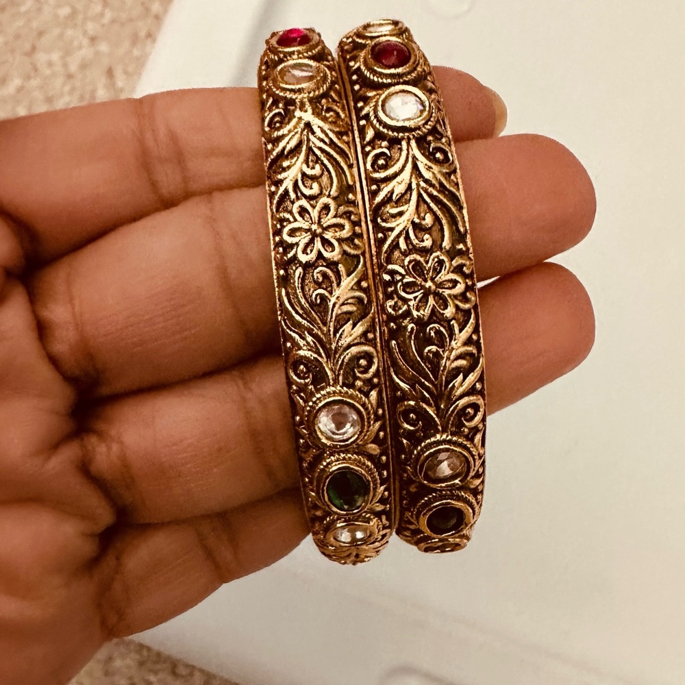 Elegant Gold Floral Bangles with Gem Accents